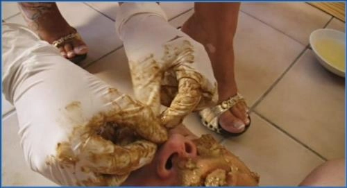 Scatqueens-Berlin: Pisse und Kaviar im vollen 170.11 MB Video für Online- oder Offline-Genuss – Scat-Slaves poster