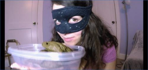 Download Rachelle2 Scat POV Femdom UltraHD 4K - I Eat My Shit With A Smile Scat-Slaves.net