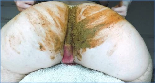 Omg! Shit Wtf Period - Vintage Mistress im Scat und Fetisch, FullHD 1080p.