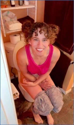 Download VibeWithMolly's FullHD 1080p Role Play: Pissing and Farting Fun in Scat-Shop.com Special Scat-Slaves.net