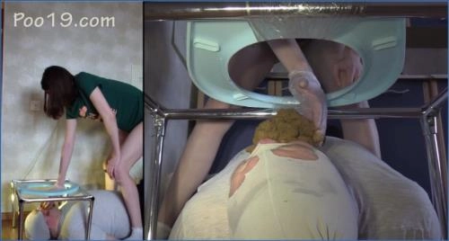 Мілана Смеллі: Лизни мій тампон і проковтни моє лайно! FullHD 1080p, 16 хвилин. – Scat-Slaves poster