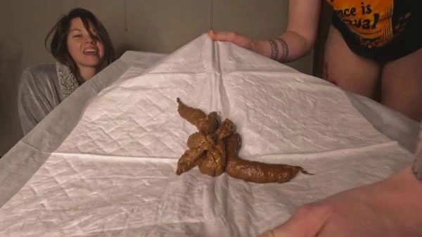 Download Scatshop.com:  - Jan Poo Together [FullHD 1080p] (177 MB) Scat-Slaves.net