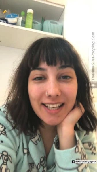 TheNewGirlsPooping.com:  - Scat Cute Sabrina 10 [SD] (70.5 MB) – Scat-Slaves poster