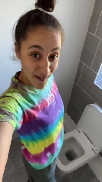 Scatbook.com:  - Silence In The Toilet [FullHD 1080p] (74.5 MB) – Scat-Slaves poster