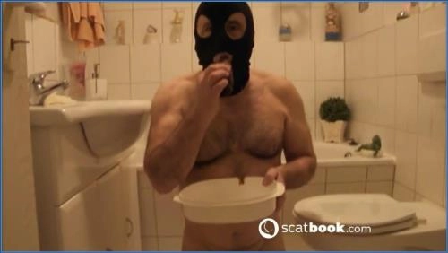 Geiler Scheißefresser Pissing, Femdom – HD 720p / Scatbook – Scat-Slaves poster