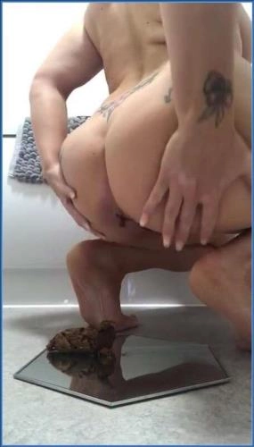 Big Log Pissing, Kaviar – SiteRip / Scatbook – Scat-Slaves poster