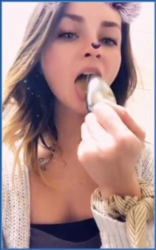 Licking My Butt Plug Clean 6 - HD Scat with LilbuttLex: Hardcore German Kaviar Slave Scene Download – Scat-Slaves poster