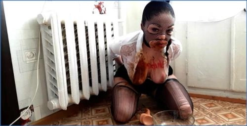 Scatlina - Scat-Shop Sklavin in rohem Prolaps Sklavin Toilette Fisting, FullHD 1080p, 26 Min, 1.5 GB – Scat-Slaves poster