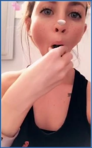 LilbuttLex - Hardcore Toilet Play with Anal Beads – Scat-Slaves poster