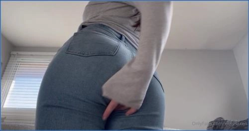 Queen Kitsy + scat + farting toilet scene HD 720p – Scat-Slaves poster