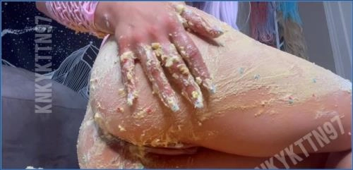 KnkyKttn97 in Booty Cake - HD Scat 720p - Big Toys Slave Kaviar Toilet Video