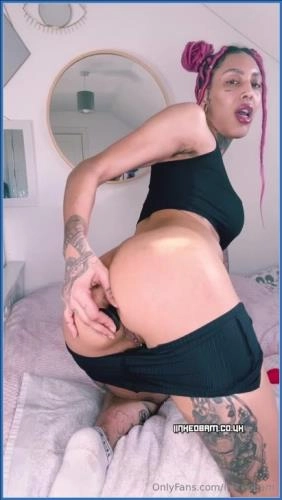 Download Inked Bambi Ass Slave and Toilet Scat Scenes - Only Fans Messages – Scat-Slaves poster