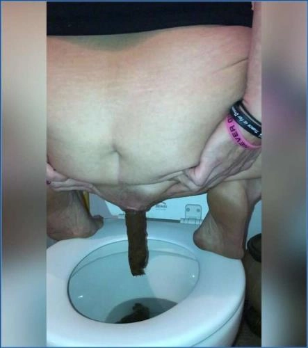 Watch Allura in HD: Scat-Shop Slave Solo Scene with Perfect Textured Poop - scat porn video at Scat-Slaves.net