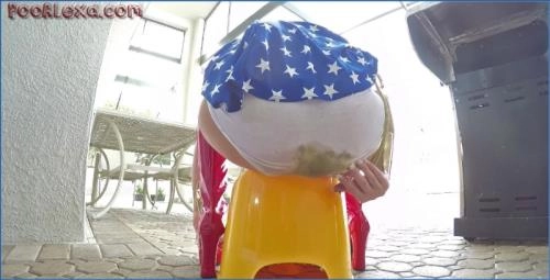 Jessica Valentino in Wonder Woman Messy Panty Poop- FullHD 1080p Scat Video - scat porn video at Scat-Slaves.net