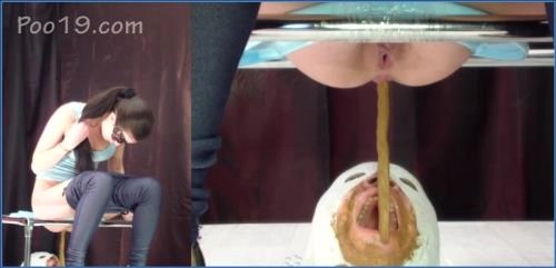Die beste Toilettendienstleistung für Mädchen Teil 4- Milana Smelly als Sklavin - scat porn video at Scat-Slaves.net