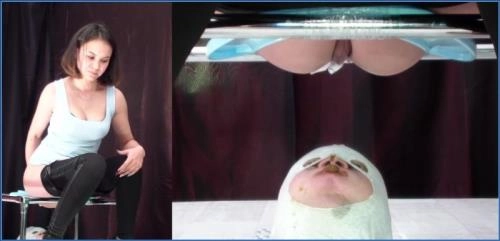 Milana Smelly Provides Top-Notch Toilet Service in Ukrainian Slave Scat Porn - related scat video at Scat-Slaves