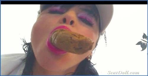 Anja- Anale en poep spel na mijn tenniswedstrijd - scat porn video at Scat-Slaves.net