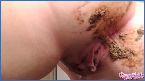 Copro Slave Goddess Ryan Smeared Poo Ass and Fart Slave - scat porn video at Scat-Slaves.net