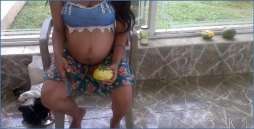 Schwangerschafts-Toilettenfetisch: Solo Scat und Pee mit [Schauspielerin] in FullHD 1080p - scat porn video at Scat-Slaves.net
