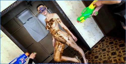 Water Pistol Games by ModelNatalya94 in a Scat Orgy Toilet - scat porn video at Scat-Slaves.net