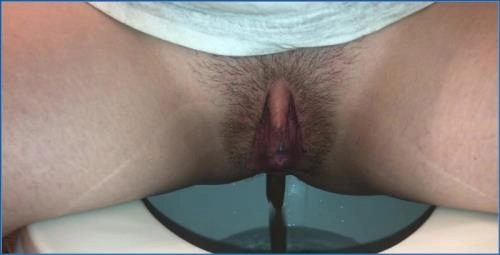 Pee Toilet Missellie Delivers Intimate Solo video - scat porn video at Scat-Slaves.net