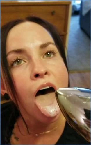 Anal Piss 3 Times with LilbuttLex in Ass to Mouth Toilet - scat porn video at Scat-Slaves.net