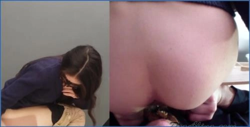 Alina с калом в рот со слизью- PooAlina Туалет - scat porn video at Scat-Slaves.net