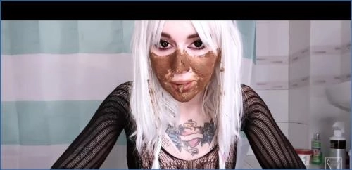 Betty in Scat Color Corn Flakes Food Play- FullHD 1080p Download - scat porn video at Scat-Slaves.net