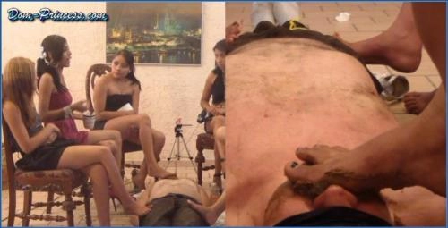 Gabi en "La Trama Shit Parte 4"- Esclava Comiendo Mierda HD 2018 - scat porn video at Scat-Slaves.net