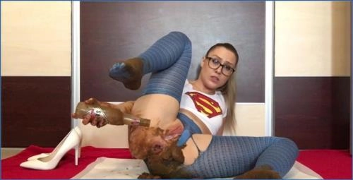 Ella Gilbert в Drunk And Full Of Shit- Solo Slave, Shitting Slave, FullHD 1080p Entschuldigung, ich habe einen Fehler - scat porn video at Scat-Slaves.net