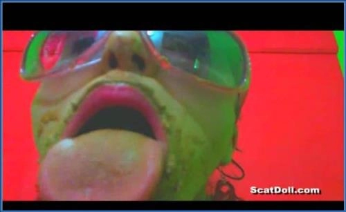 Feeding Slave Doll in Play Time as a Human Toilet - scat porn video at Scat-Slaves.net