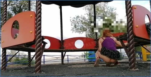 Shit In The Playground with ModelNatalya94 in Scat Video - scat porn video at Scat-Slaves.net