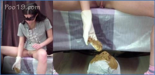 MilanaSmelly Forces Toilet Slave to Swallow Christina's Diarrhea and Drink Urine - scat porn video at Scat-Slaves.net