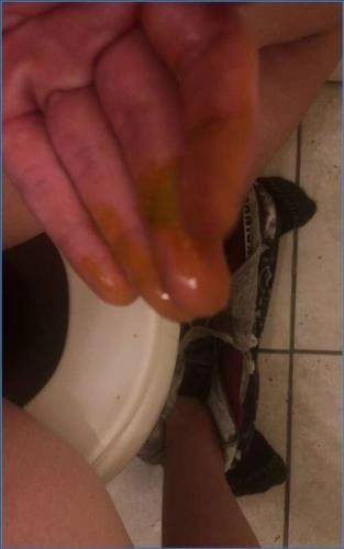Download Missellie Hardcore Slave Scat FullHD 1080p- Human Toilet videos, 224.15 MB - scat porn video at Scat-Slaves.net