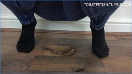 Download Kaidence King Teaches Booger and Shit Eating Instructions with Pissing Slaves Scat-Slaves.net