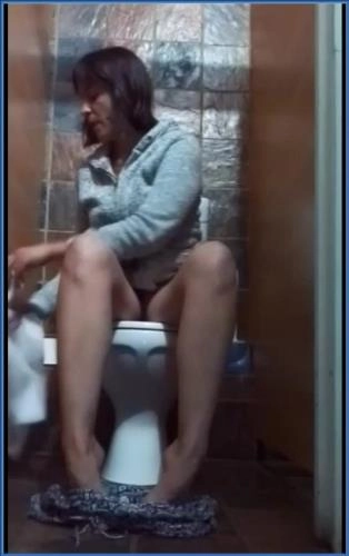 Liglee - Scat Slaves SD-video: Pee Toilet en Shitting Slave aksie – Scat-Slaves poster