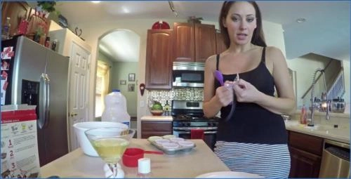 Alexa Scat: Treating My Husband to My Brownies - FullHD 1080p Scat Video - scat porn video at Scat-Slaves.net