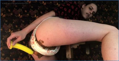 Emily Milk's First Diaper Poo and Dildo Play - USA Slave FullHD 1080p Video – Scat-Slaves poster