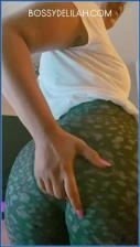 Farting Fetish with Bossy Delilah and Steven the Paypig - scat porn video at Scat-Slaves.net