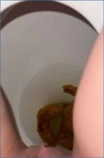 Kaitlyn Katsaros in Morgenstuhlgang, Scat, Fisting und Analeinlauf auf Scatbook - related scat video at Scat-Slaves