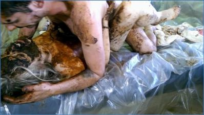 Astra Celestial в грязной вечеринке с Алисой, часть 3, фистинг и скат, HD 1080p - scat porn video at Scat-Slaves.net