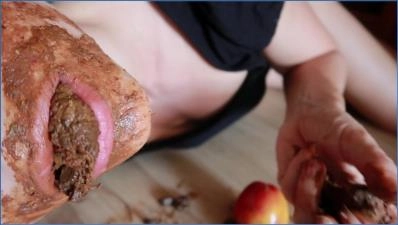 Sabrina Dacos in Süße Nektarine: Intimes Food Play & Gaping Video in FullHD 1080p - scat porn video at Scat-Slaves.net