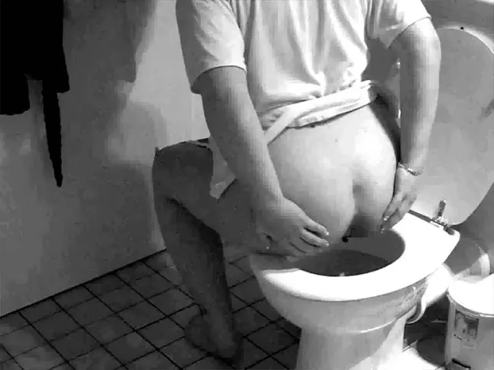 Download Hidden Close-Up Neighbour Woman's Private Bathroom Round Scat-Slaves.net