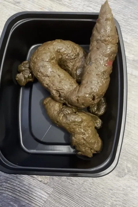 Bobbi Takes Her Place at the Table for a Thick Kaviar Feeding Set - scat porn video at Scat-Slaves.net