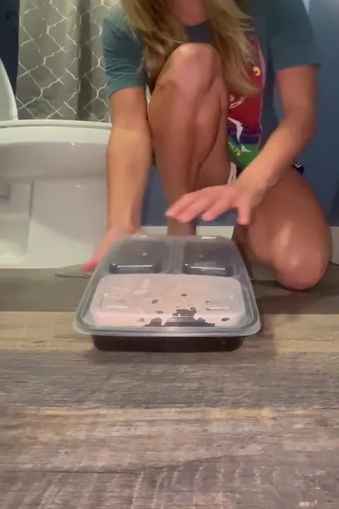 Solo Scat and Piss: A Golden Stream Followed by a Brown Load - scat porn video at Scat-Slaves.net